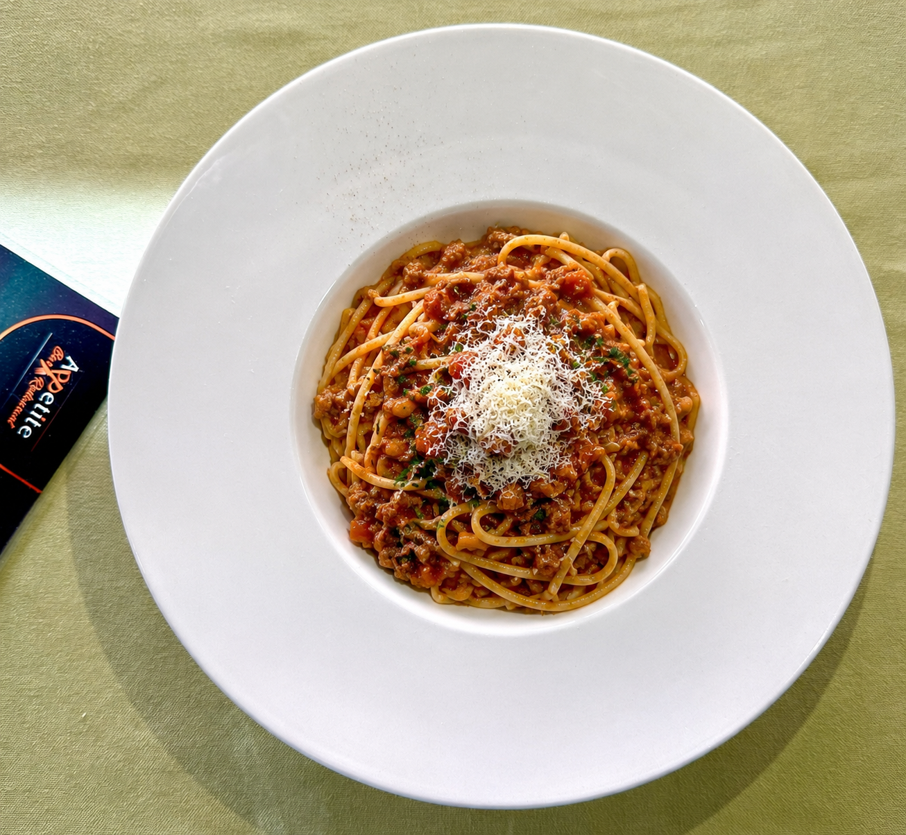 Linguini Bolognese